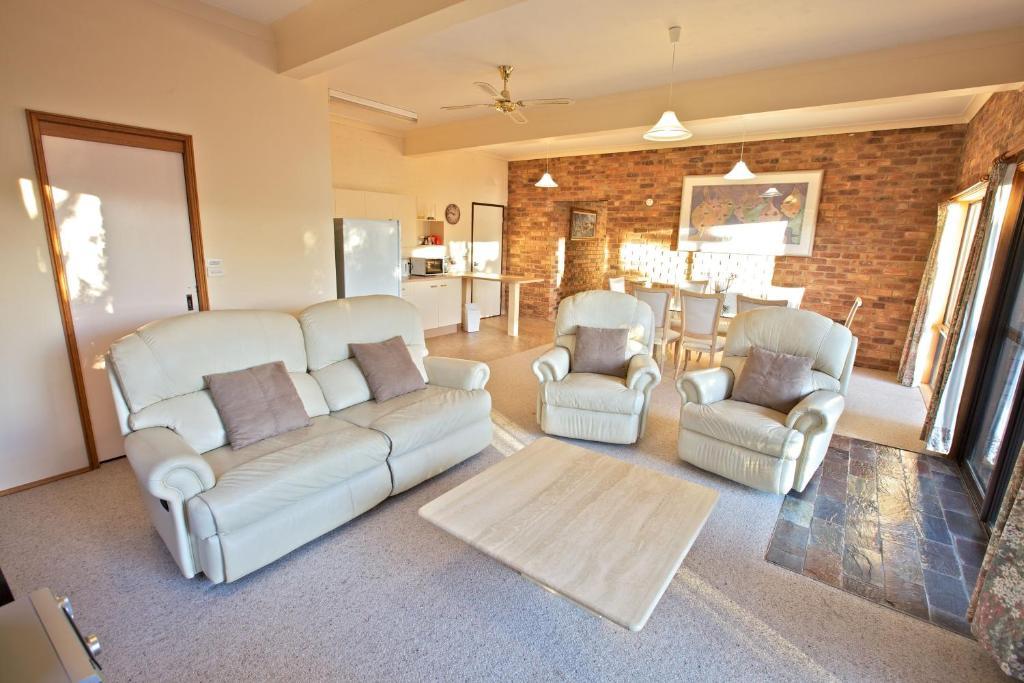 Snowy Wilderness Villa Ingebyra Room photo